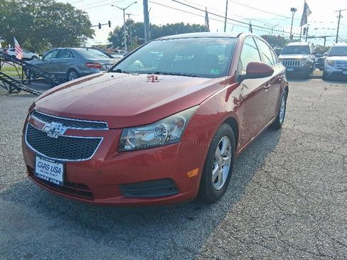 Used 2014 Chevrolet Cruze LT image 11