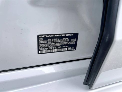 Certified 2023 BMW X6 M50i w/ Executive Package AWD/4WD image 33