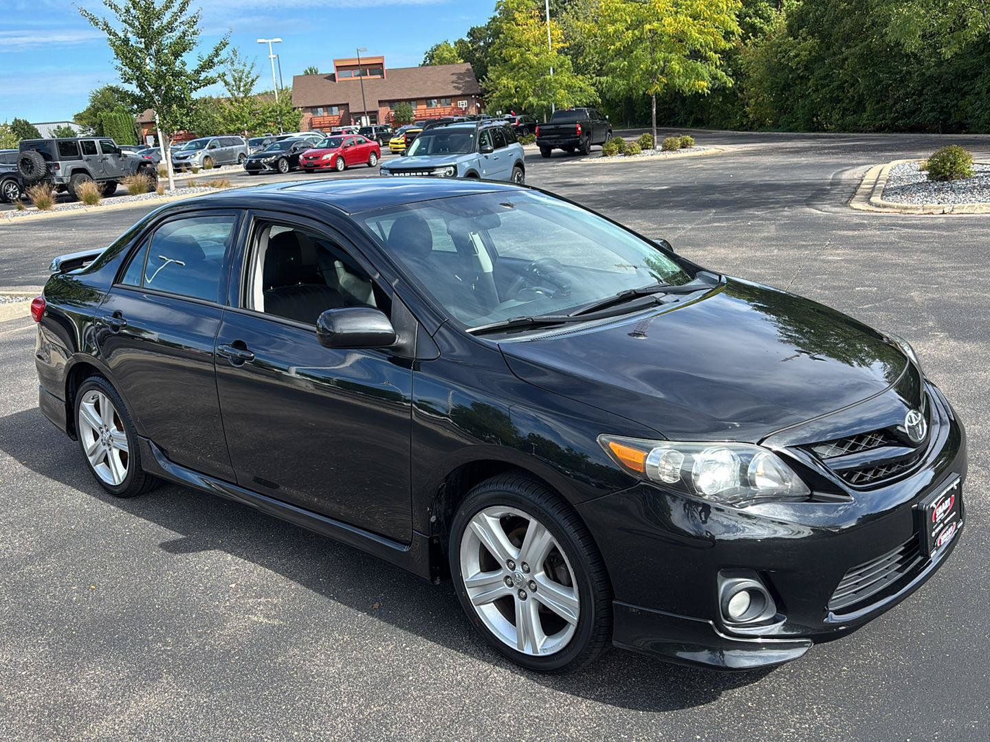 Used 2013 Toyota Corolla S w/ Premium Pkg FWD image 7