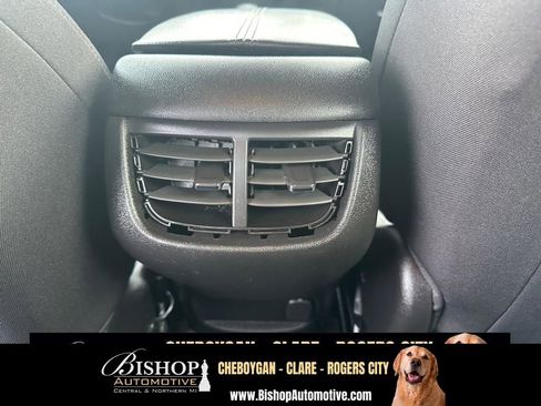 Used 2023 Chevrolet Malibu LT FWD image 22