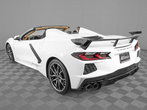 Used 2024 Chevrolet Corvette Stingray Premium Conv w/ 3LT image 10