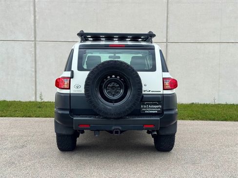 Used 2011 Toyota FJ Cruiser 4WD image 13