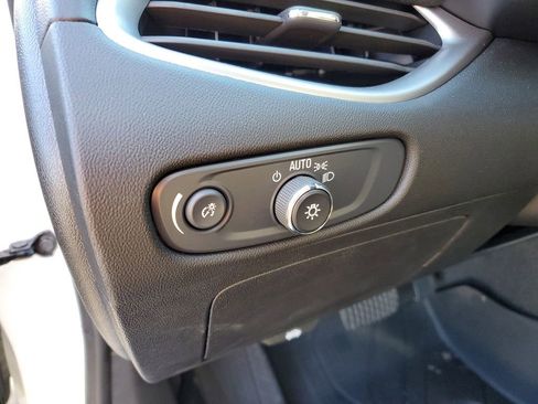 Used 2025 Chevrolet Malibu LT w/ LPO, Floor Liner Package image 10