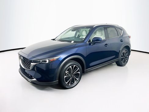 Used 2023 MAZDA CX-5 AWD 2.5 S w/ Premium Plus Pkg image 3