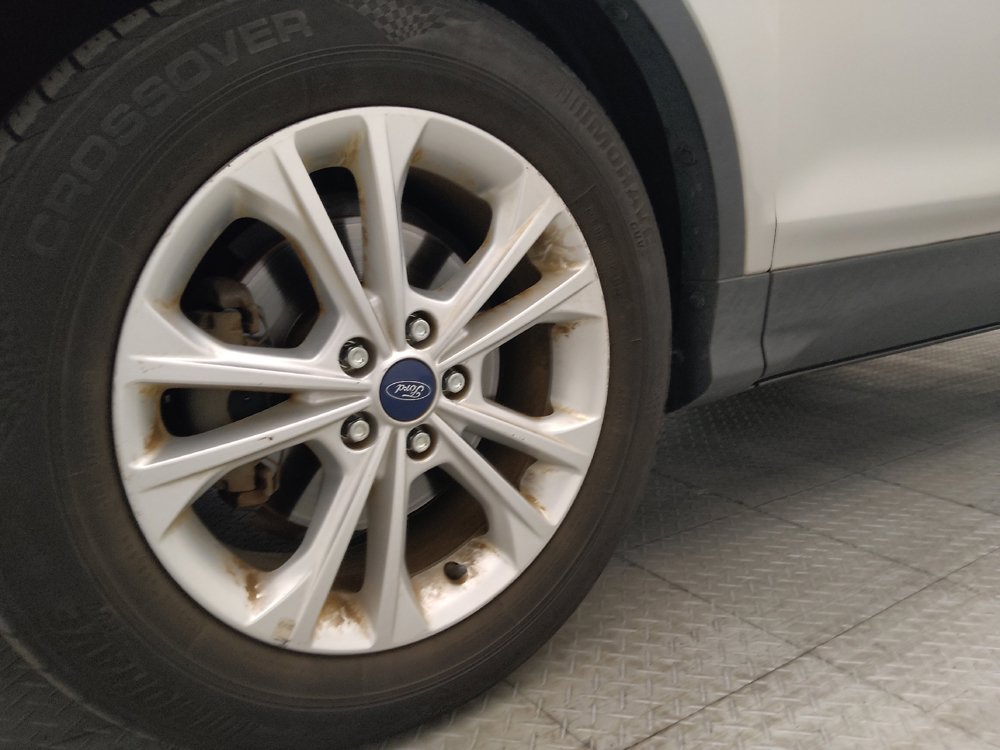 Used 2018 Ford Escape SE FWD image 31