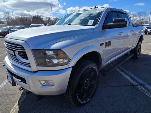 Used 2018 RAM 2500 Big Horn w/ Sport Appearance Group AWD/4WD image 5