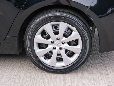Certified 2024 Toyota Corolla LE FWD image 9