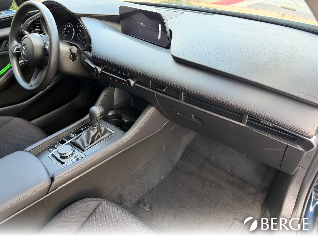 New 2026 MAZDA MAZDA3 s FWD image 21