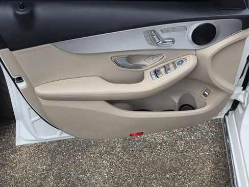 Used 2016 Mercedes-Benz C 300 Sedan image 28