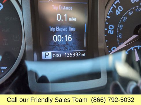 Used 2021 Toyota Tacoma TRD Off-Road w/ Technology Package image 20