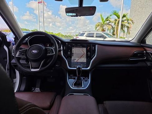 Certified 2022 Subaru Outback Touring AWD/4WD image 29