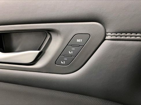 New 2025 Nissan Pathfinder Platinum w/ Lighting Package (N93) image 90