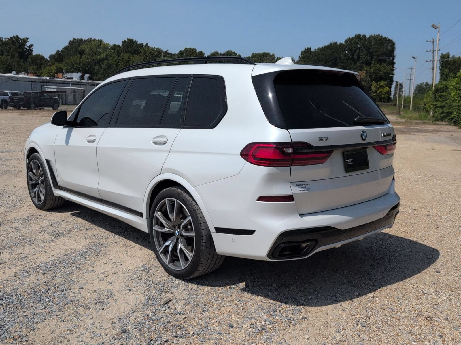 Used 2022 BMW X7 M50i w/ Dynamic Handling Package AWD/4WD image 3