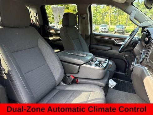 Used 2023 Chevrolet Silverado 1500 LT image 25