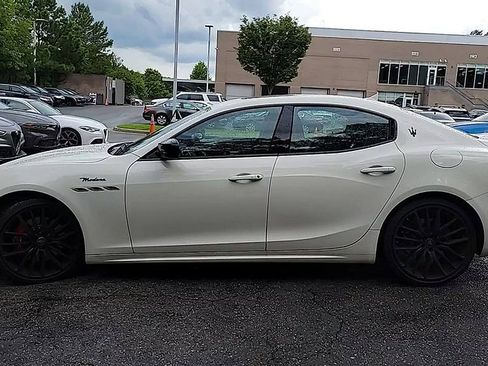 New 2024 Maserati Ghibli Modena Ultima Q4 image 5