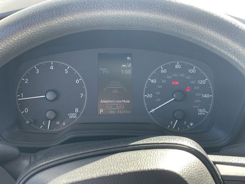 Used 2024 Toyota Corolla LE image 7