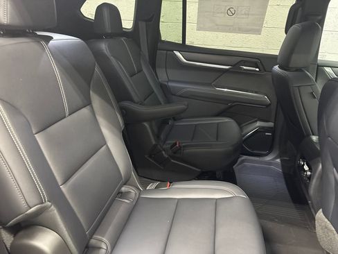 New 2027 GMC Acadia Elevation w/ Super Cruise Package AWD/4WD image 10