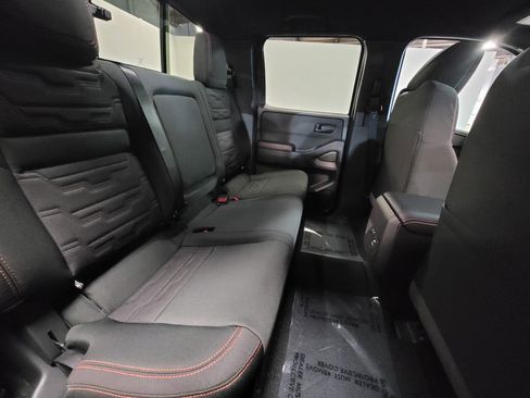 New 2026 Nissan Frontier PRO-4X w/ Pro-4x Convenience Package image 8