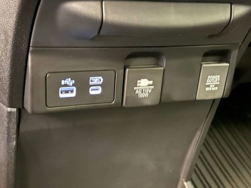 New 2026 Honda Odyssey Touring image 31