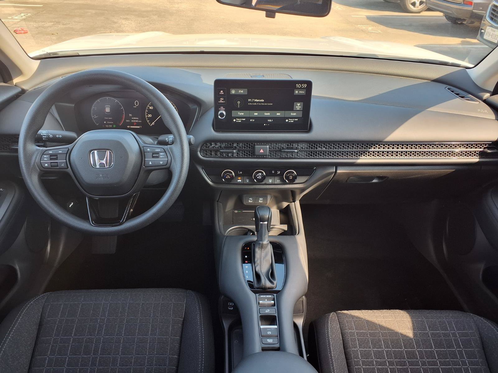 Certified 2027 Honda HR-V LX image 4