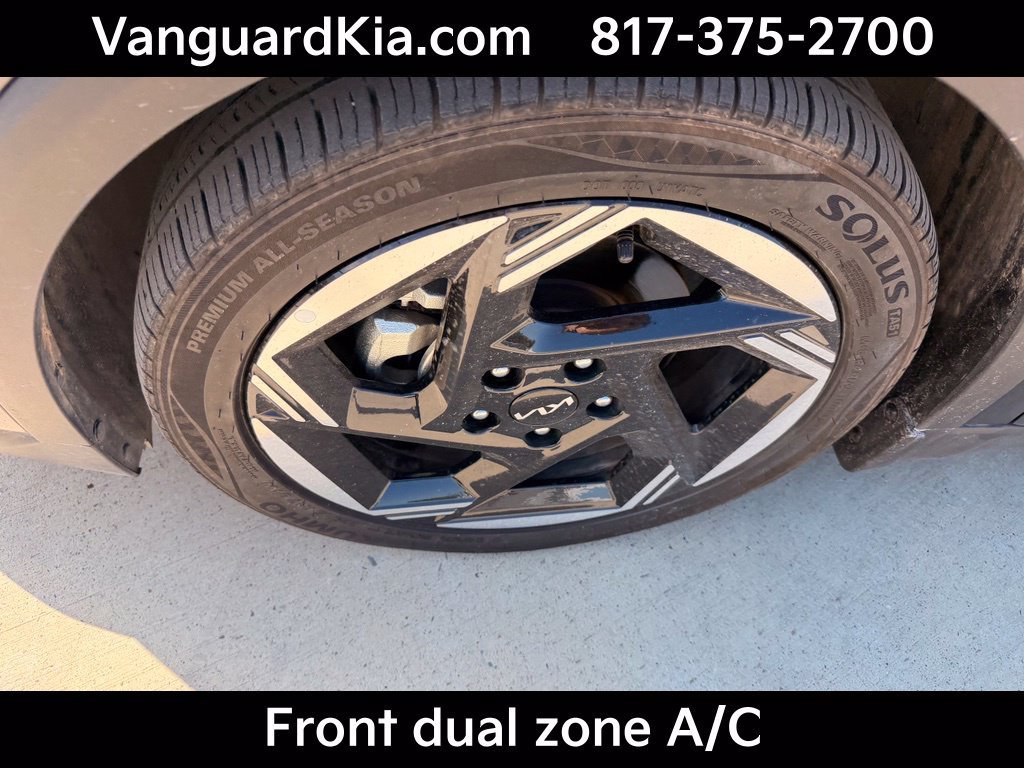 Used 2025 Kia K4 EX FWD image 8