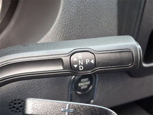 Used 2025 Mercedes-Benz Sprinter 2500 image 14