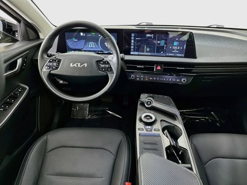 Used 2022 Kia EV6 Wind w/ Wind Technology Package AWD/4WD image 23