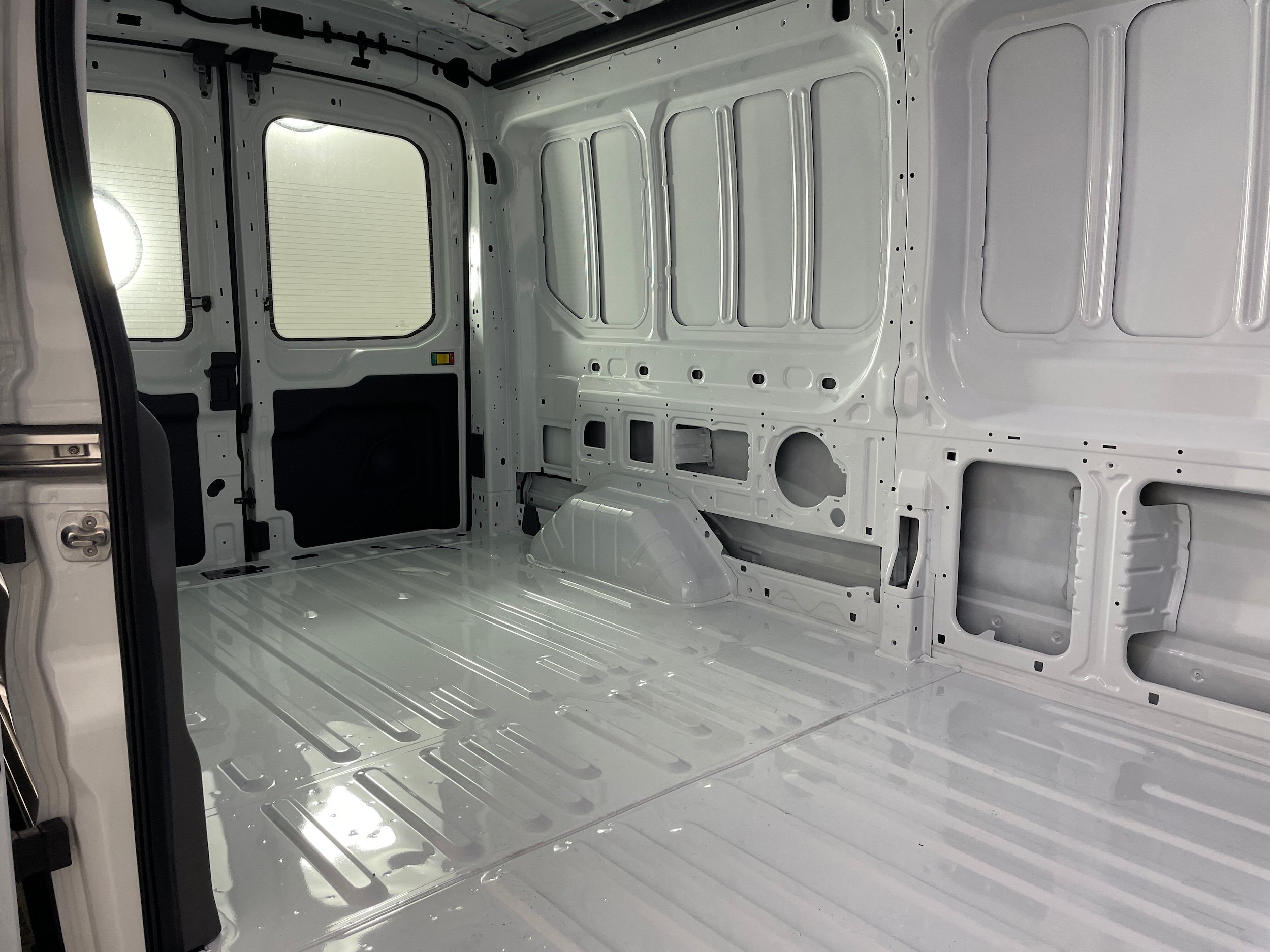 New 2025 Ford Transit 350 148 Medium Roof AWD image 4
