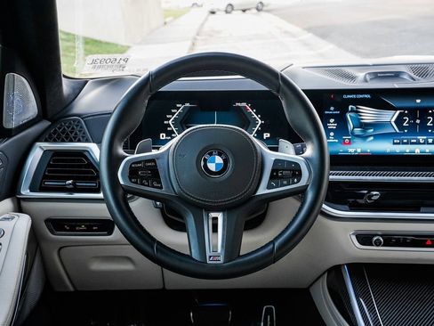 Certified 2025 BMW X7 M60i w/ Executive Package image 13