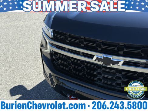 Used 2022 Chevrolet Suburban Z71 AWD/4WD image 40