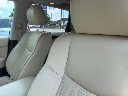 Used 2018 INFINITI QX60 FWD w/ Deluxe Technology Package image 4