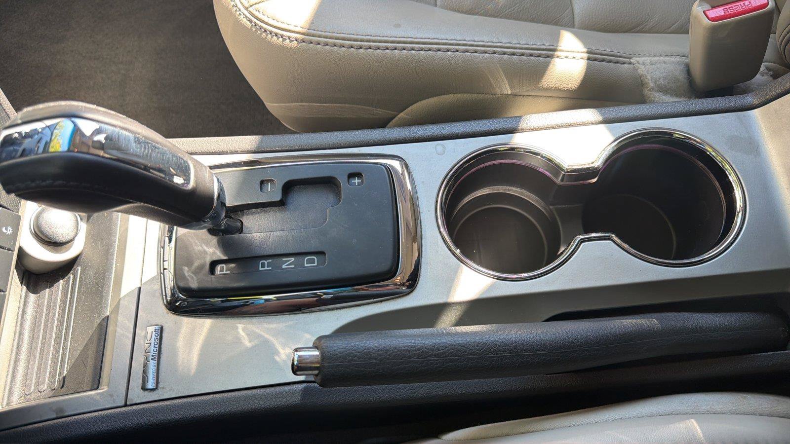 Used 2010 Ford Fusion SEL FWD image 19