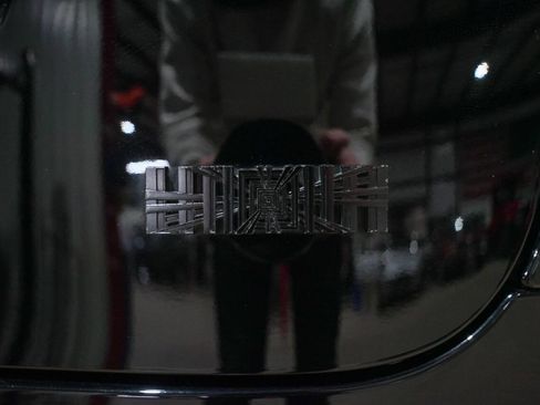 Used 2022 Tesla Model S Plaid image 24