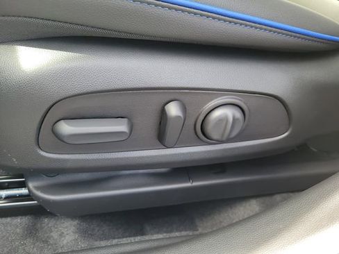 New 2026 Buick Envista Sport Touring w/ Convenience I Package FWD image 18