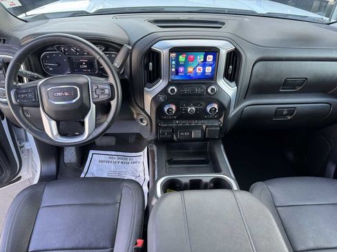 Used 2023 GMC Sierra 2500 SLT w/ SLT Convenience Package image 9