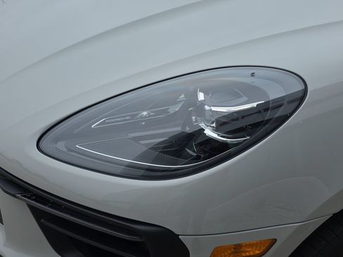 New 2026 Porsche Macan S AWD/4WD image 12