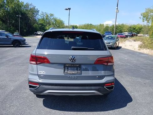 Used 2023 Volkswagen Taos SEL AWD/4WD image 6
