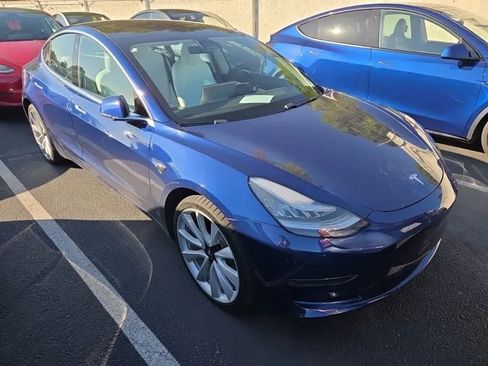 Used 2018 Tesla Model 3 Performance AWD/4WD image 3