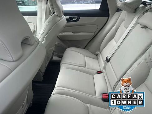 Used 2025 Volvo XC60 B5 Ultra w/ Protection Package Premier AWD/4WD image 5