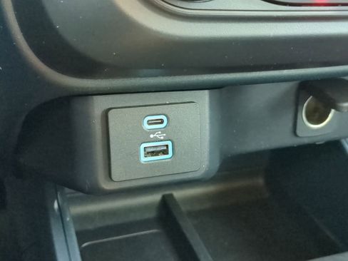 Used 2023 Ford Maverick XLT w/ Equipment Group 300A Standard image 36