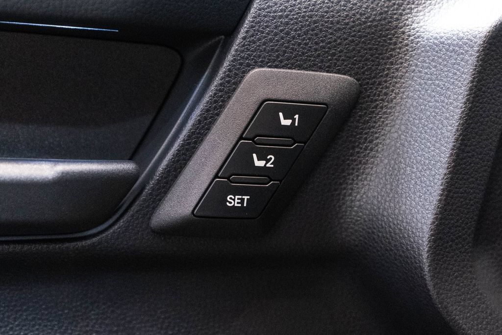 Certified 2025 Toyota 4Runner TRD Pro AWD/4WD image 22