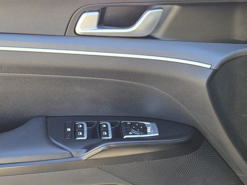 Certified 2023 Kia K5 LXS FWD image 18