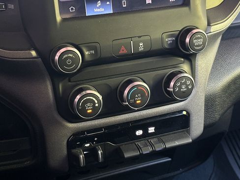 Used 2022 RAM 3500 Tradesman AWD/4WD image 19
