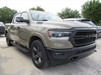 Used 2020 RAM 1500 4x4 Crew Cab