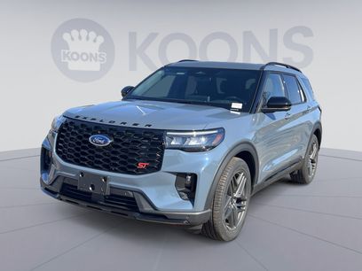 New 2026 Ford Explorer ST w/ Sun And Sound Package
