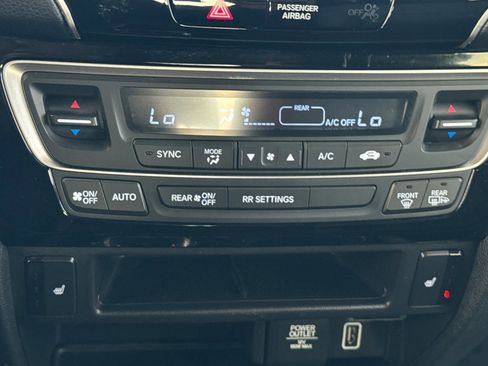 Used 2019 Honda Passport Touring image 17