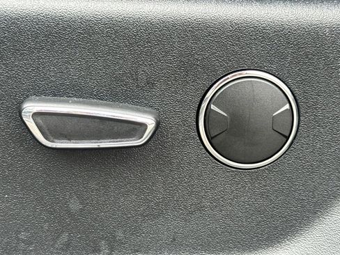 Used 2016 Ford F150 XLT w/ Equipment Group 301A Mid image 29