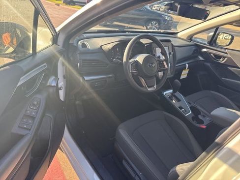 Used 2025 Subaru Impreza 2.0i image 9