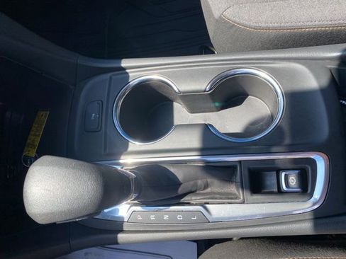 Used 2024 Chevrolet Equinox LT w/ LPO, Floor Liner Package FWD image 28