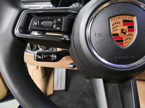 New 2026 Porsche Macan AWD/4WD image 10